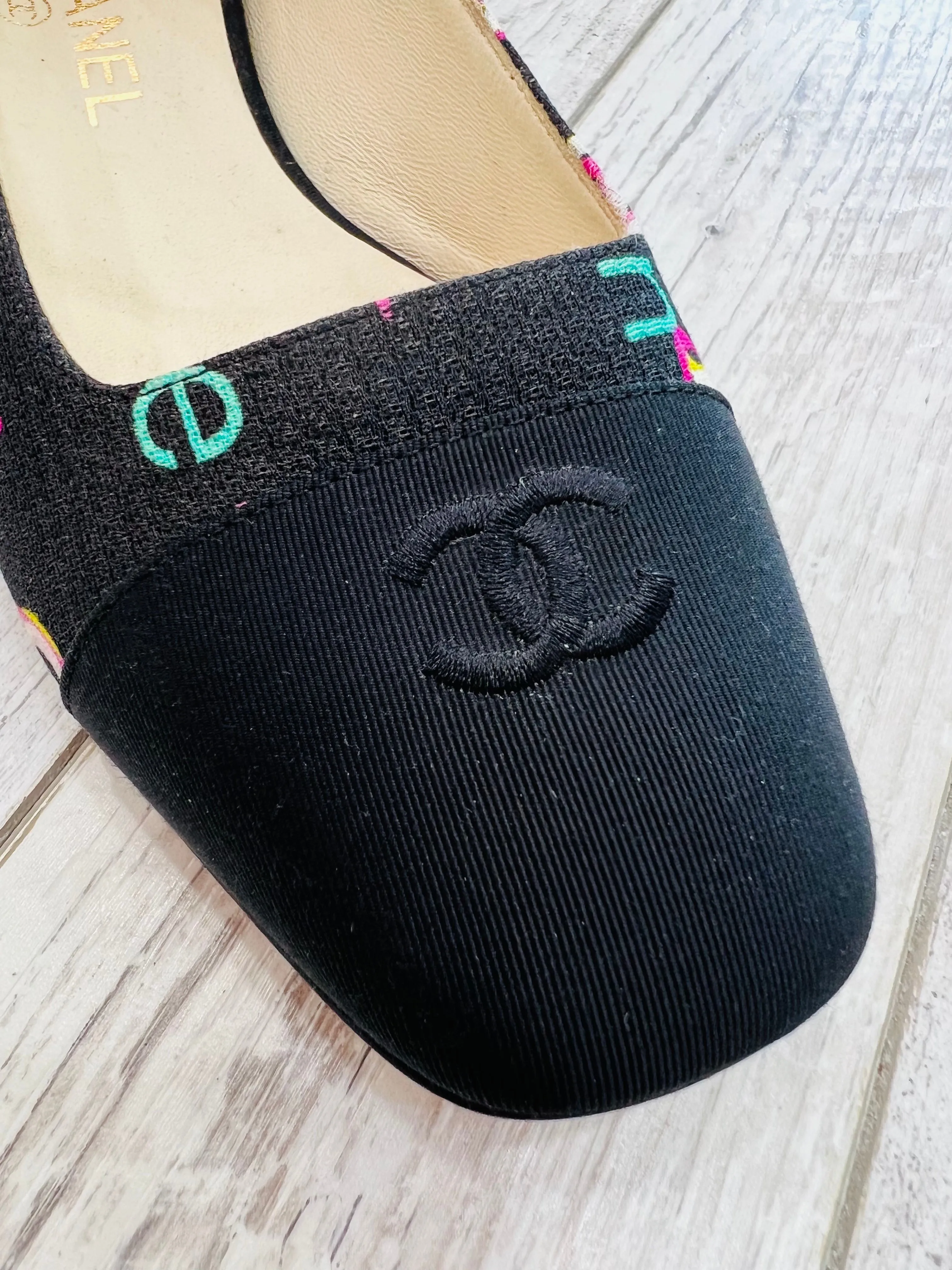 CHANEL CC COCO MARK PRINT BALLET FLATS