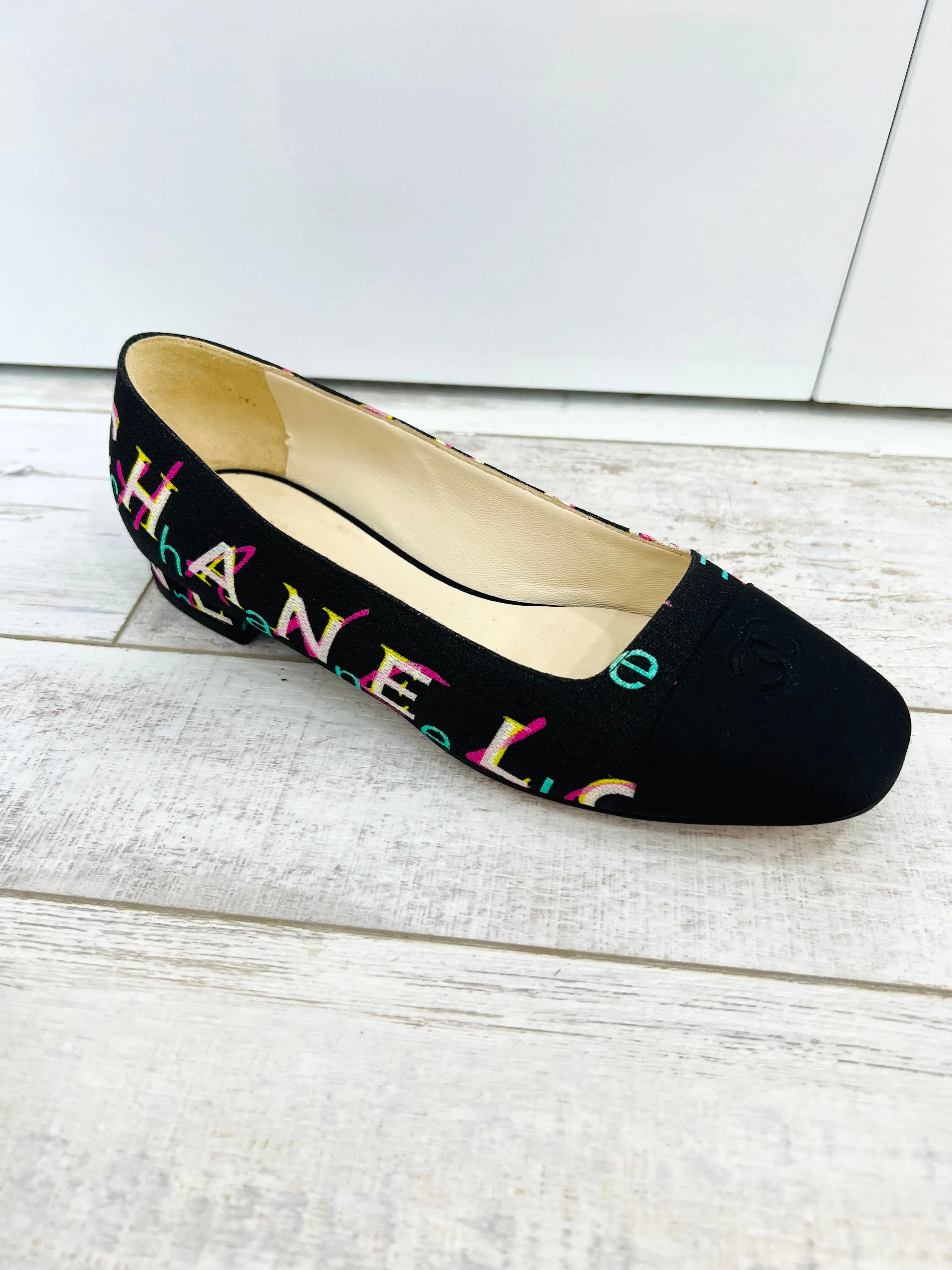 CHANEL CC COCO MARK PRINT BALLET FLATS