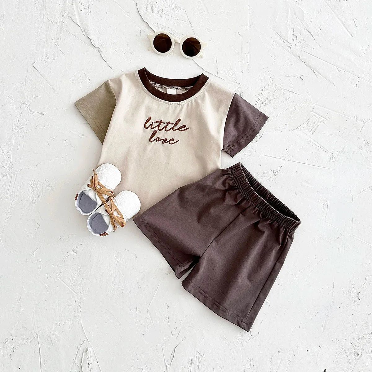 'Little Love' Color-Block  Short Sleeved Tee & Shorts Set